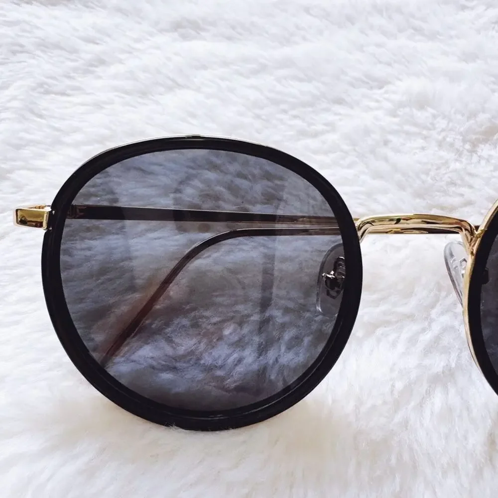 Dean Black w/ Gold Rim Round Sunglasses